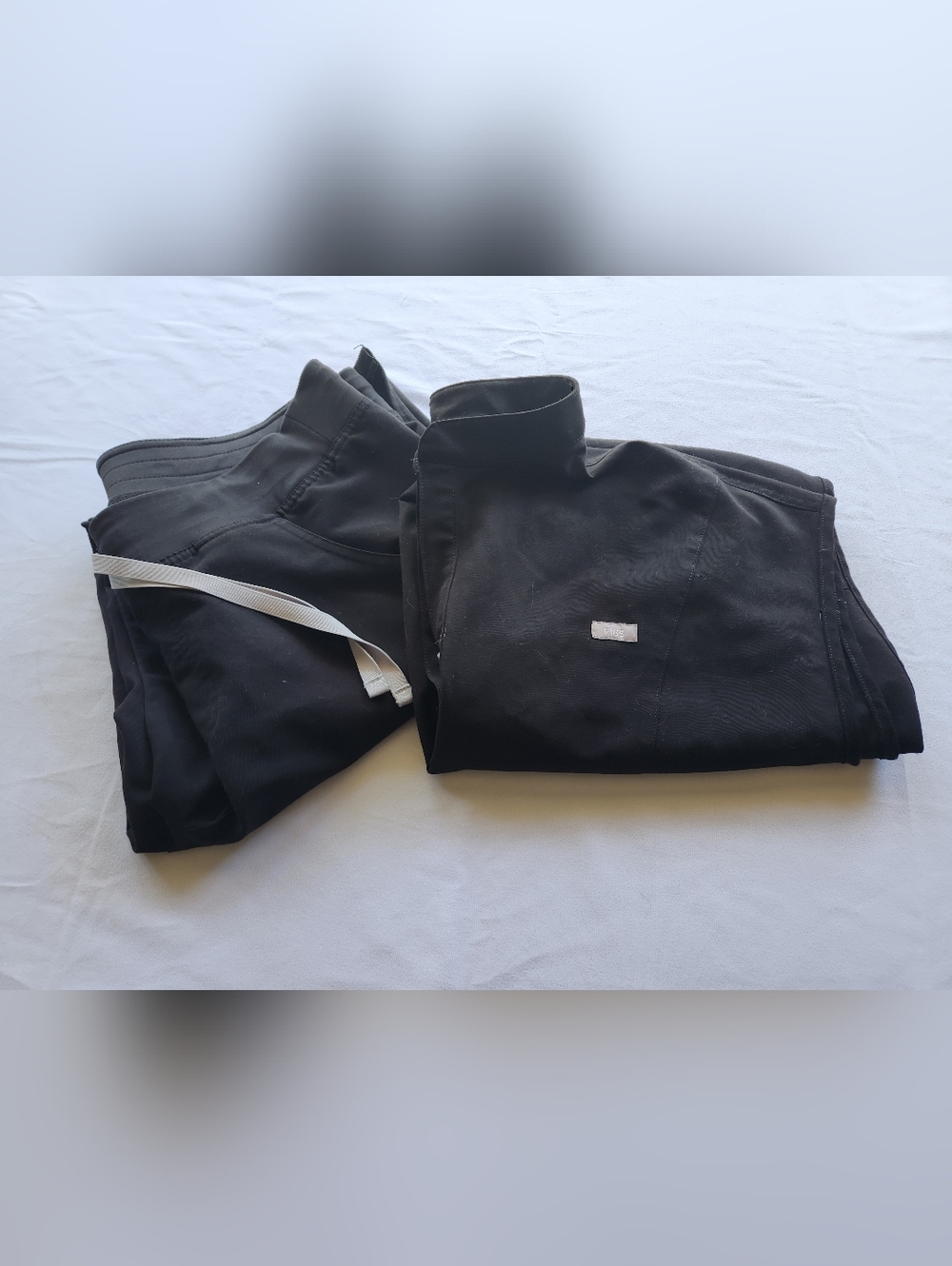 Large FIGS Black Set Bodysuit & Livingston Pants